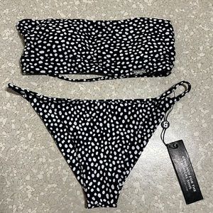 BLACKBOUGH SWIM SET BLACK & WHITE WITH TAGS